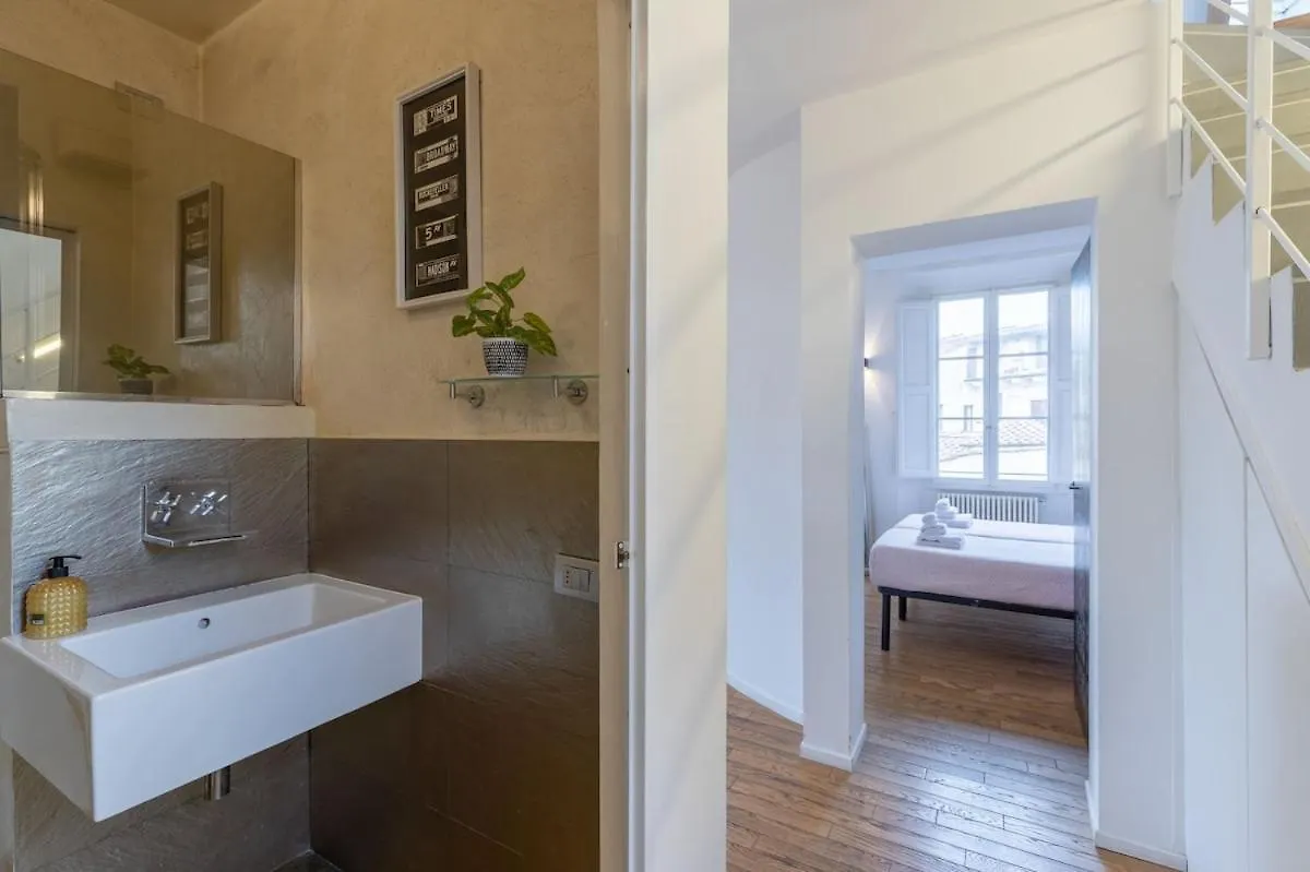 Florence Loft 2 Steps By Duomo Cathedral 0*,  إيطاليا